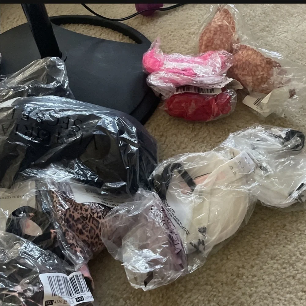 NWT VICTORIA SECRET MYSTERY BUNDLE​​​​​​​​​